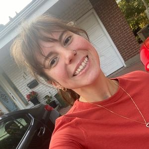 Meet your Posher, Joanna